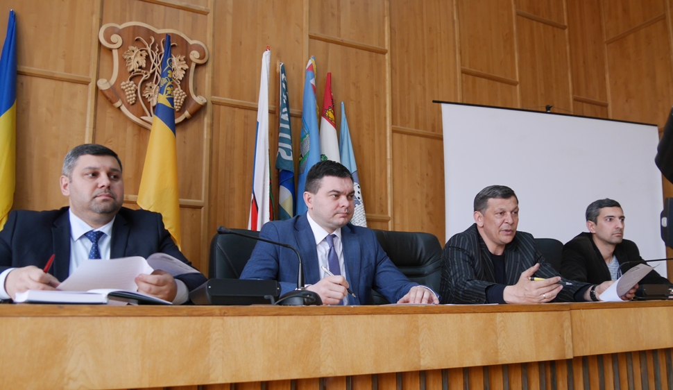 Як проводити в Ужгороді Міжнародний день ромів, радилися у міськраді