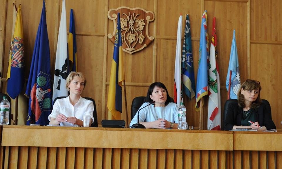 В Ужгородській міській раді провели збори опікунів та піклувальників