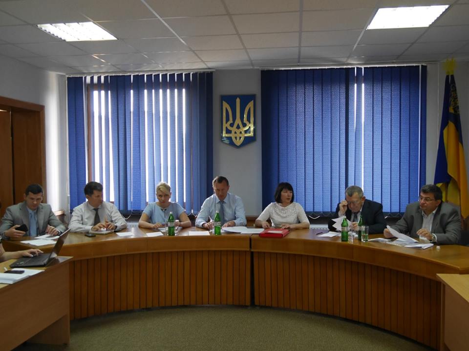 На позачерговому засіданні виконкому повернулися до надання дозволів на проведення земляних робіт