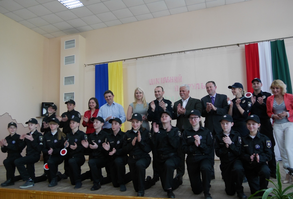 Другий в Україні шкільний патруль діятиме в Ужгороді на базі ЗОШ №10