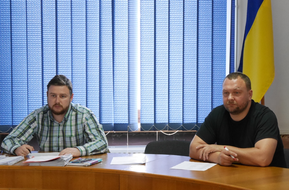В Ужгородській міській раді відбулося засідання адмінкомісії