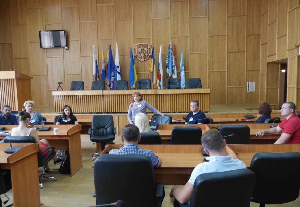 Ужгородські депутати взяли участь у панельній дискусії з ГО «Криворіжці»