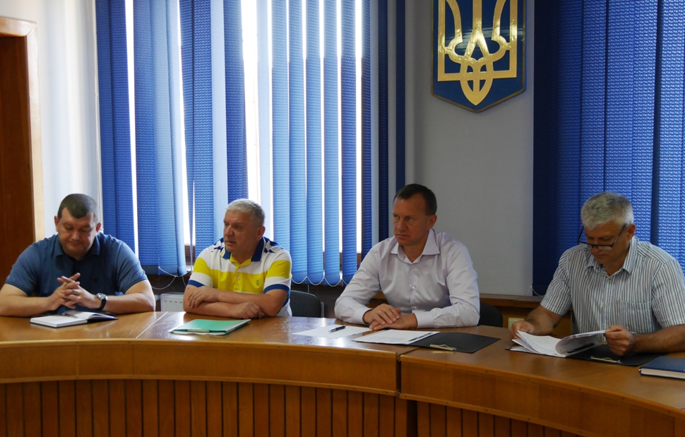 Заходи безпеки у місті обговорили на засіданні комісії техногенно-екологічної безпеки та надзвичайних ситуацій Ужгородської міської ради