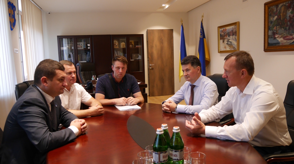 Ужгородський міський голова Богдан Андріїв зустрівся із головою Держпраці України Романом Чернегою