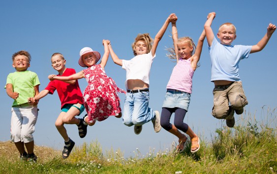 У суботу площа Фенцика в Ужгороді перетвориться на “Територію щастя”