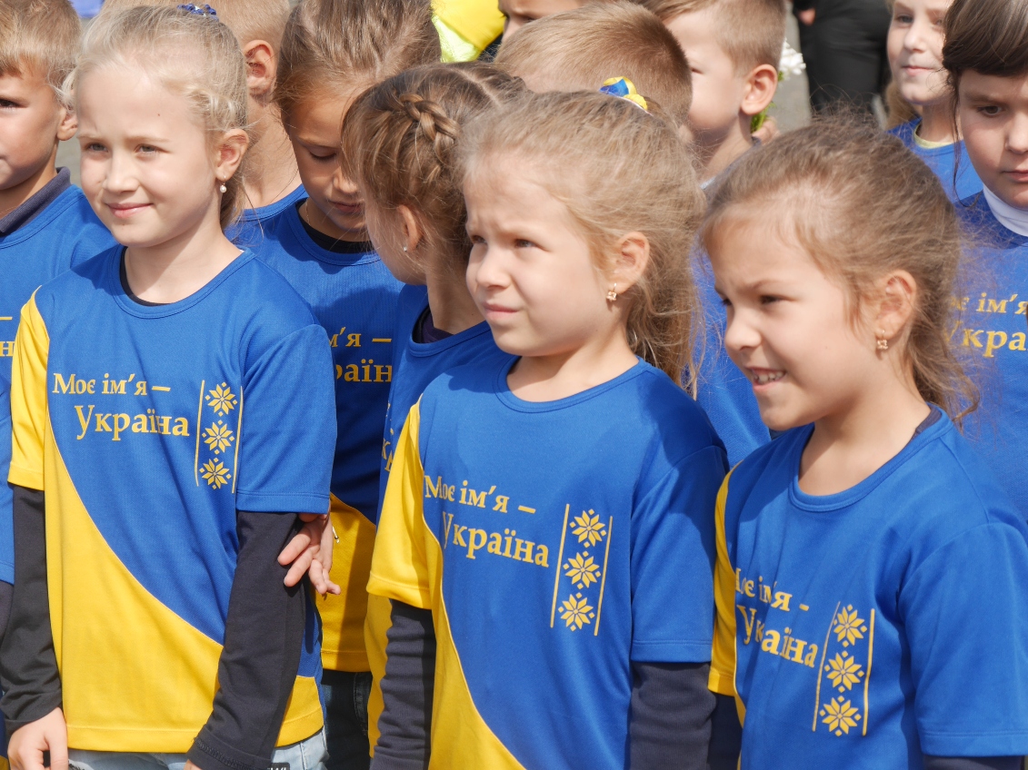 В Ужгороді на площі Народній відзначили кращих спортсменів та тренерів Закарпаття