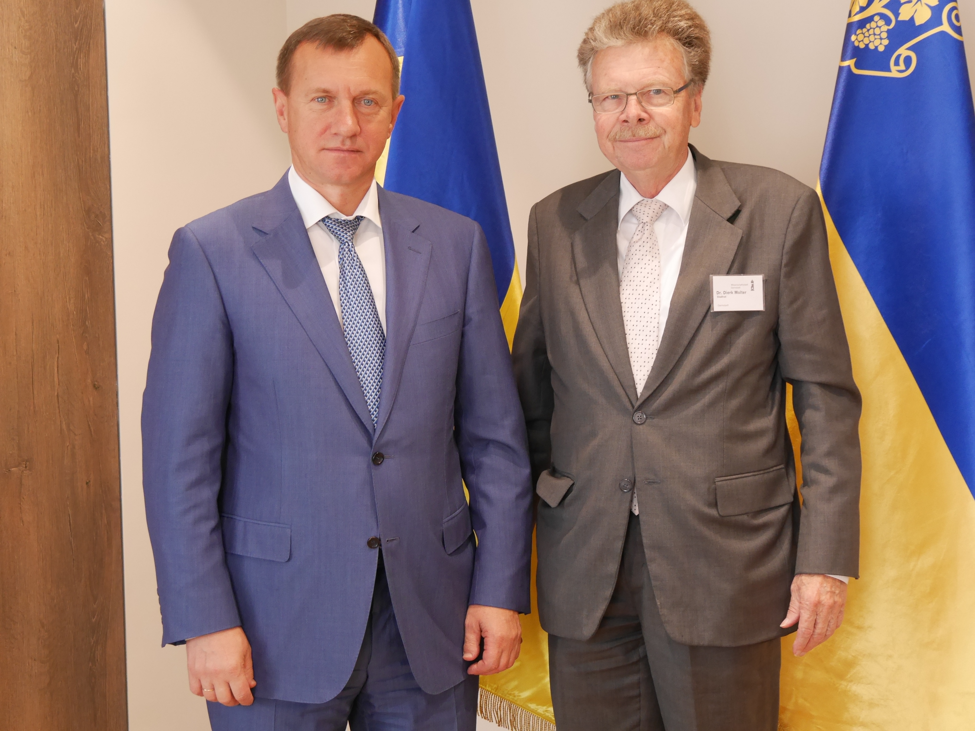 Міський голова Богдан Андріїв обговорив перспективи реалізації спільних проектів із представниками муніципалітету  Дармштадта