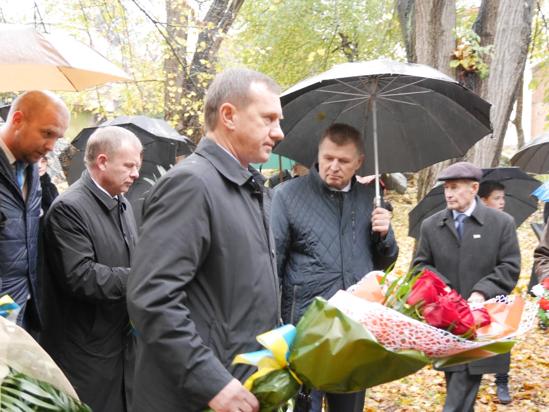 В Ужгороді вшанували пам’ять про події Угорської революції 1956 року