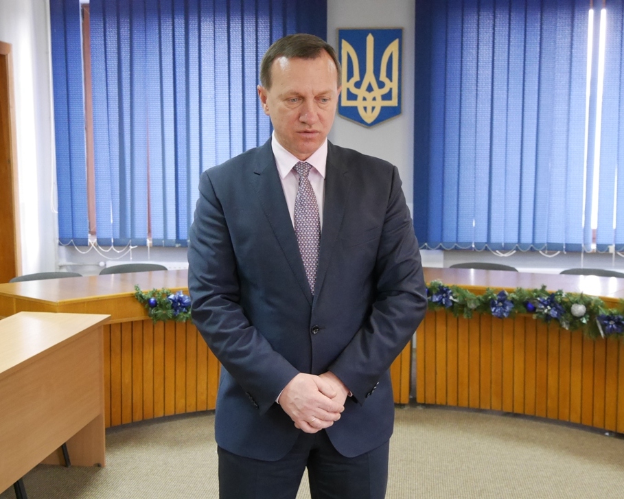 В Ужгородській міській раді з прийдешніми Новим роком та Різдвом Христовим привітали рідних та близьких загиблих воїнів АТО