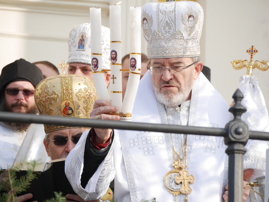 Греко-католицька громада в Ужгороді провела урочистості освячення води