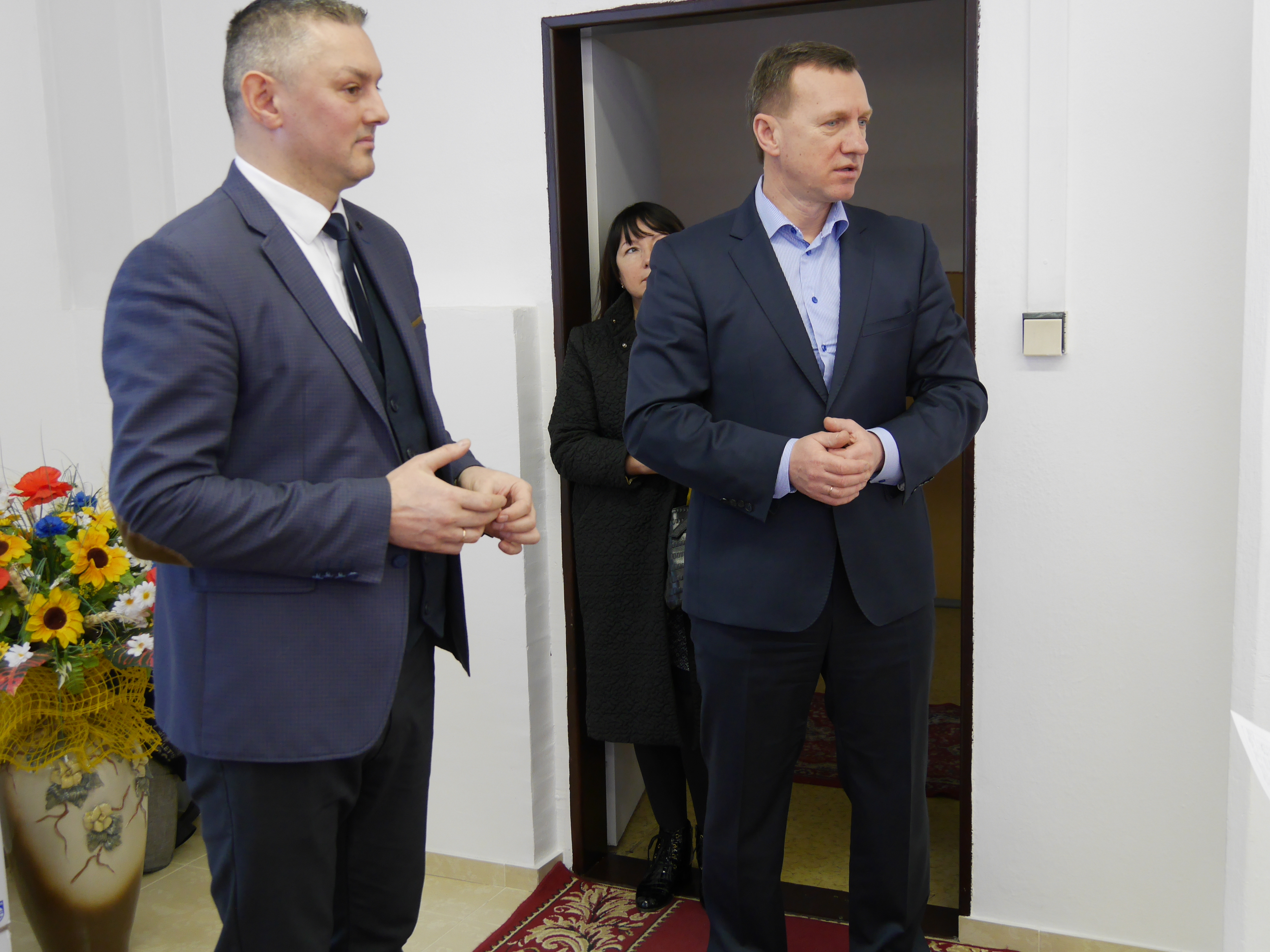 Ужгородським школам передали пристрої для аудіовідтворення, які необхідні для проведення ЗНО з іноземної мови