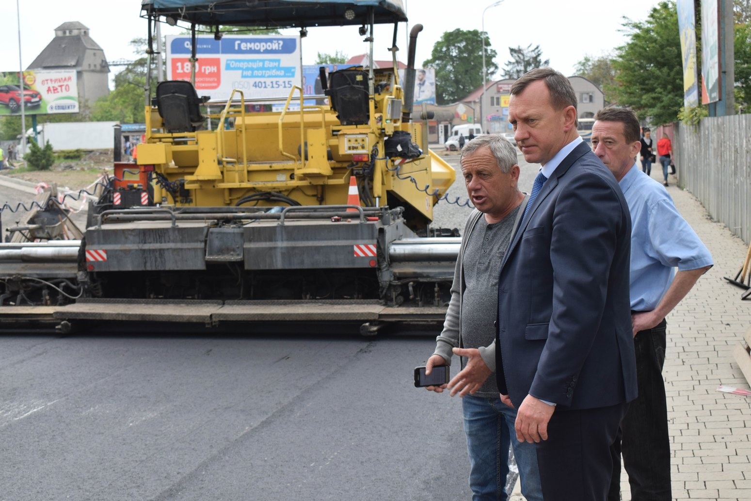Завершується реконструкція на площі Георгія Кірпи в Ужгороді