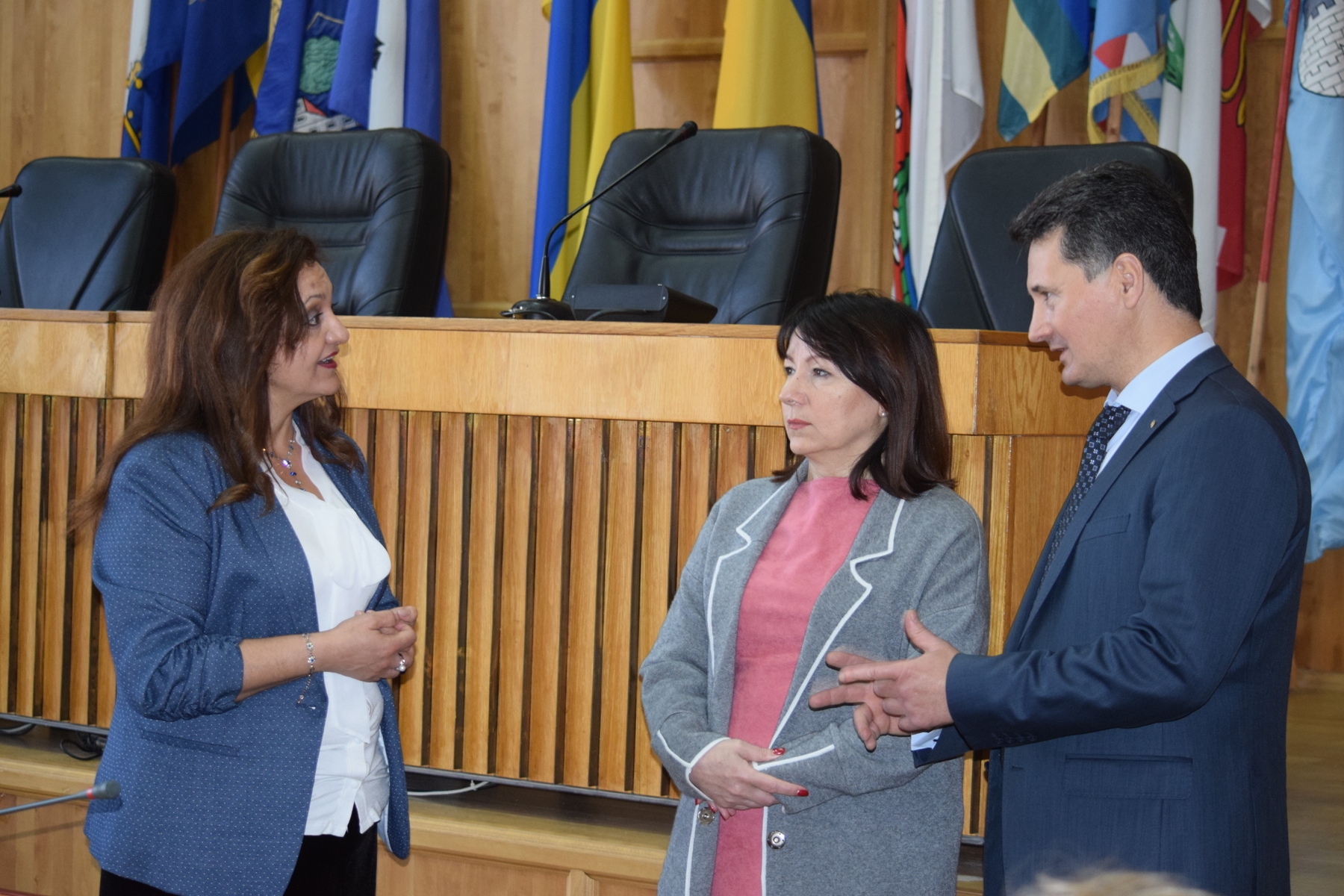 В Ужгородській міськраді відбулася зустріч із керівниками навчальних закладів різного типу зі Словаччини та Чехії