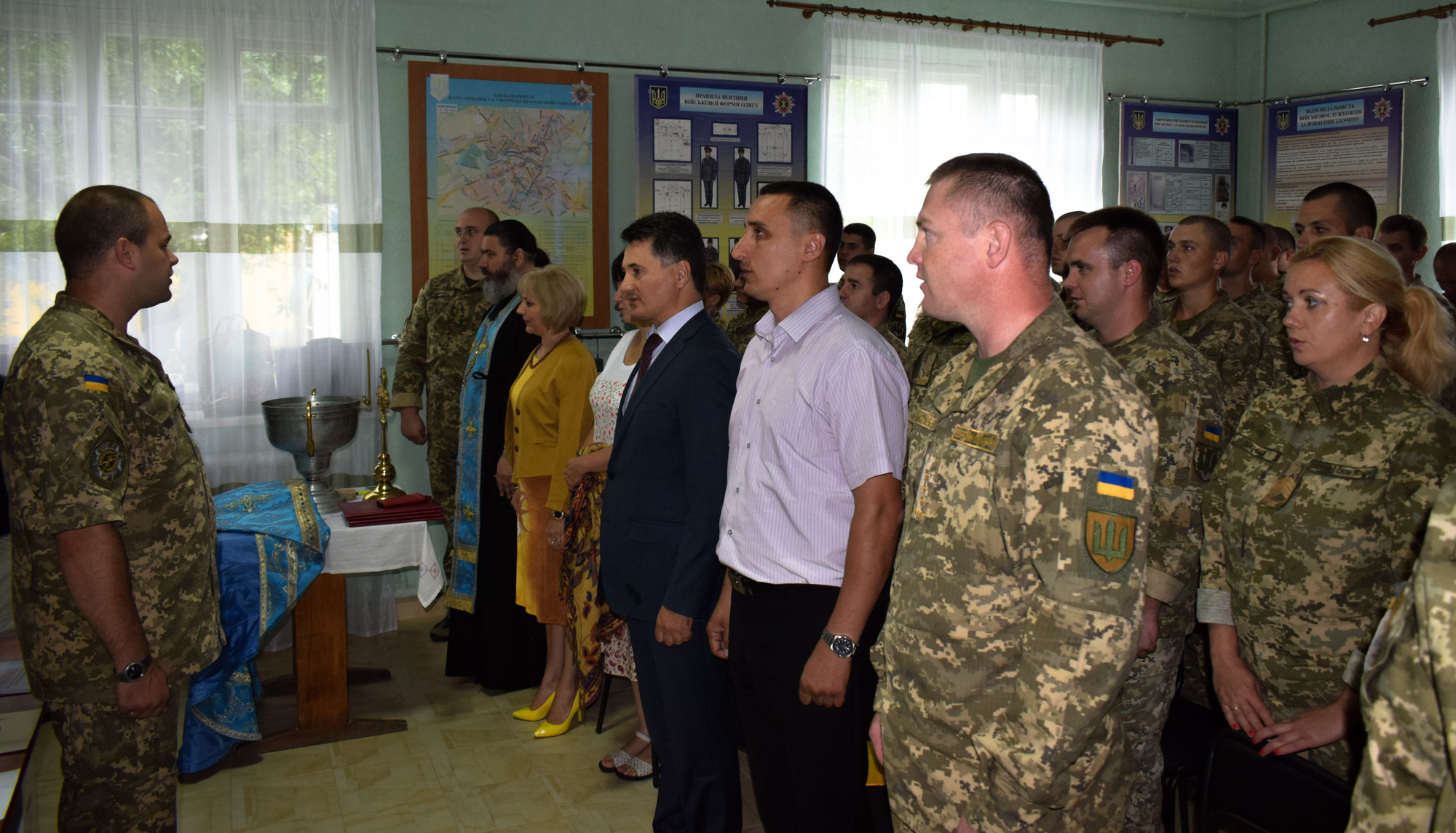 Грамоти міської ради вручили бійцям Ужгородського зонального відділу Військової служби правопорядку