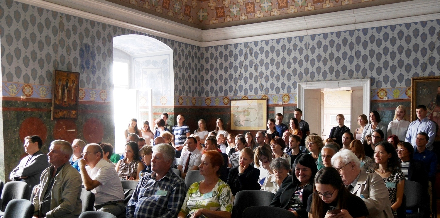 Сьогодні в Ужгороді стартувала XII міжнародна конференція «Синантропізація рослинного покриву»