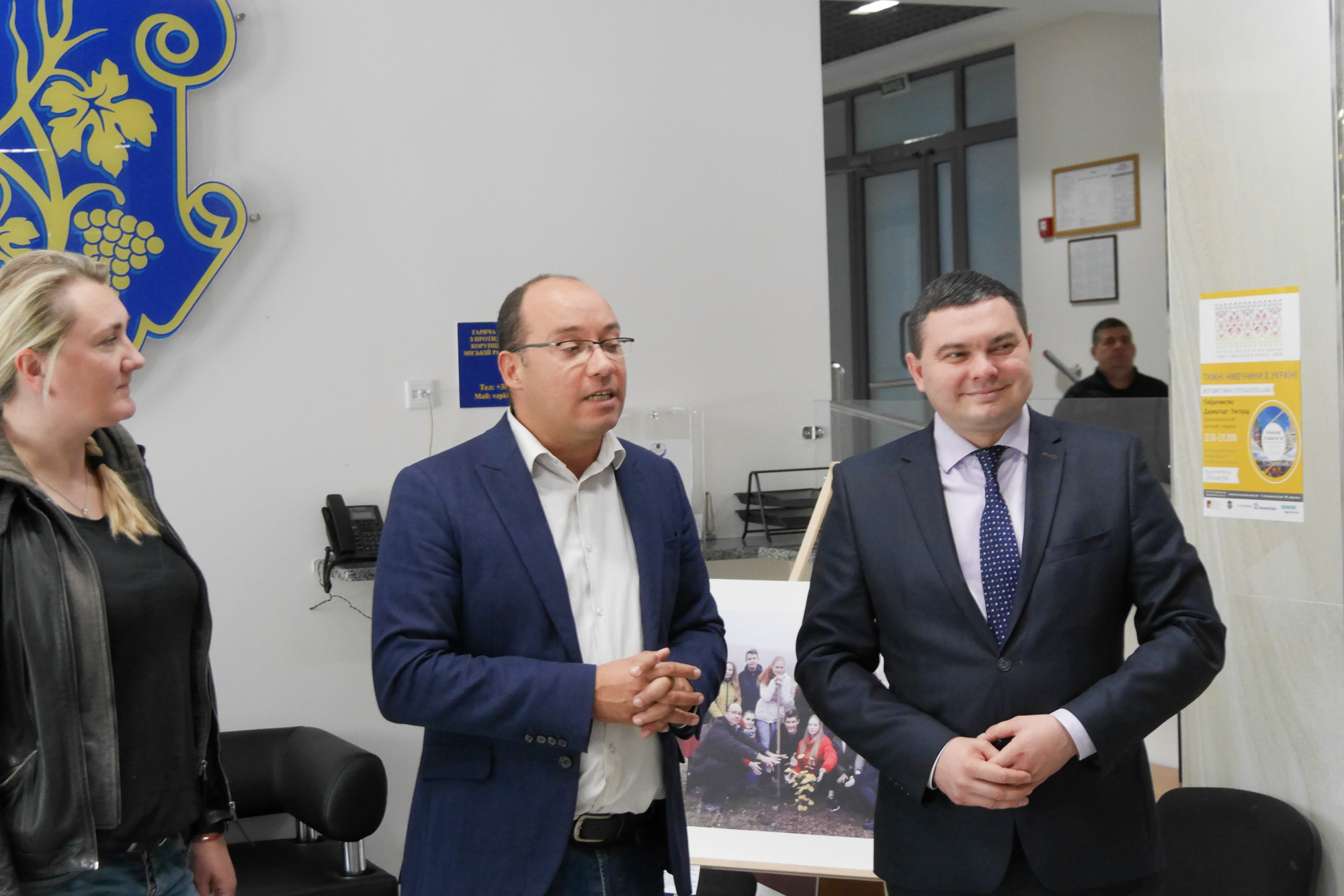 У міськраді відкрили фотовиставку “Побратимство Дармштадт-Ужгород”